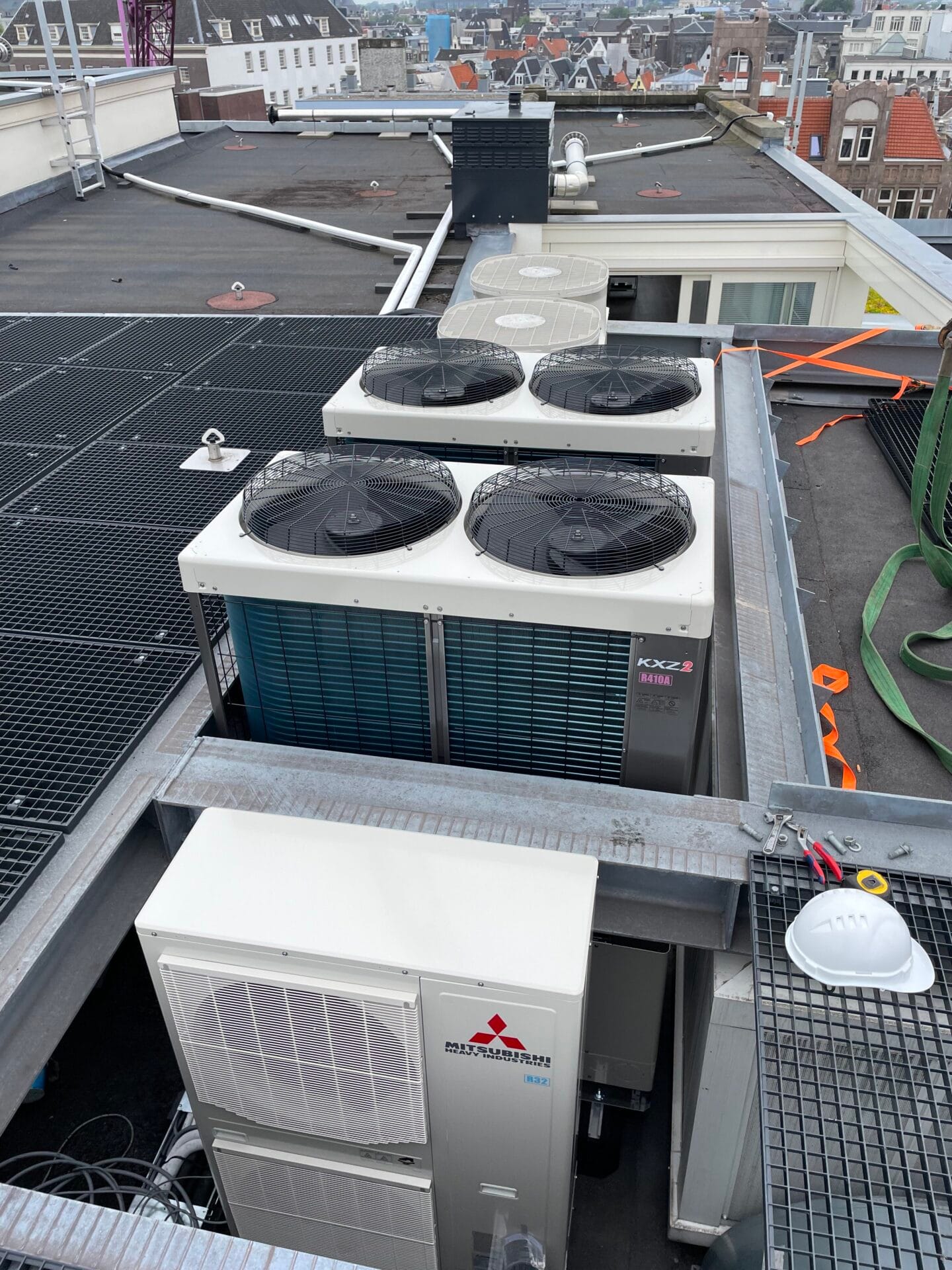 Installatie Mitsubishi Heavy Industries KXZ Systeem – Amsterdam